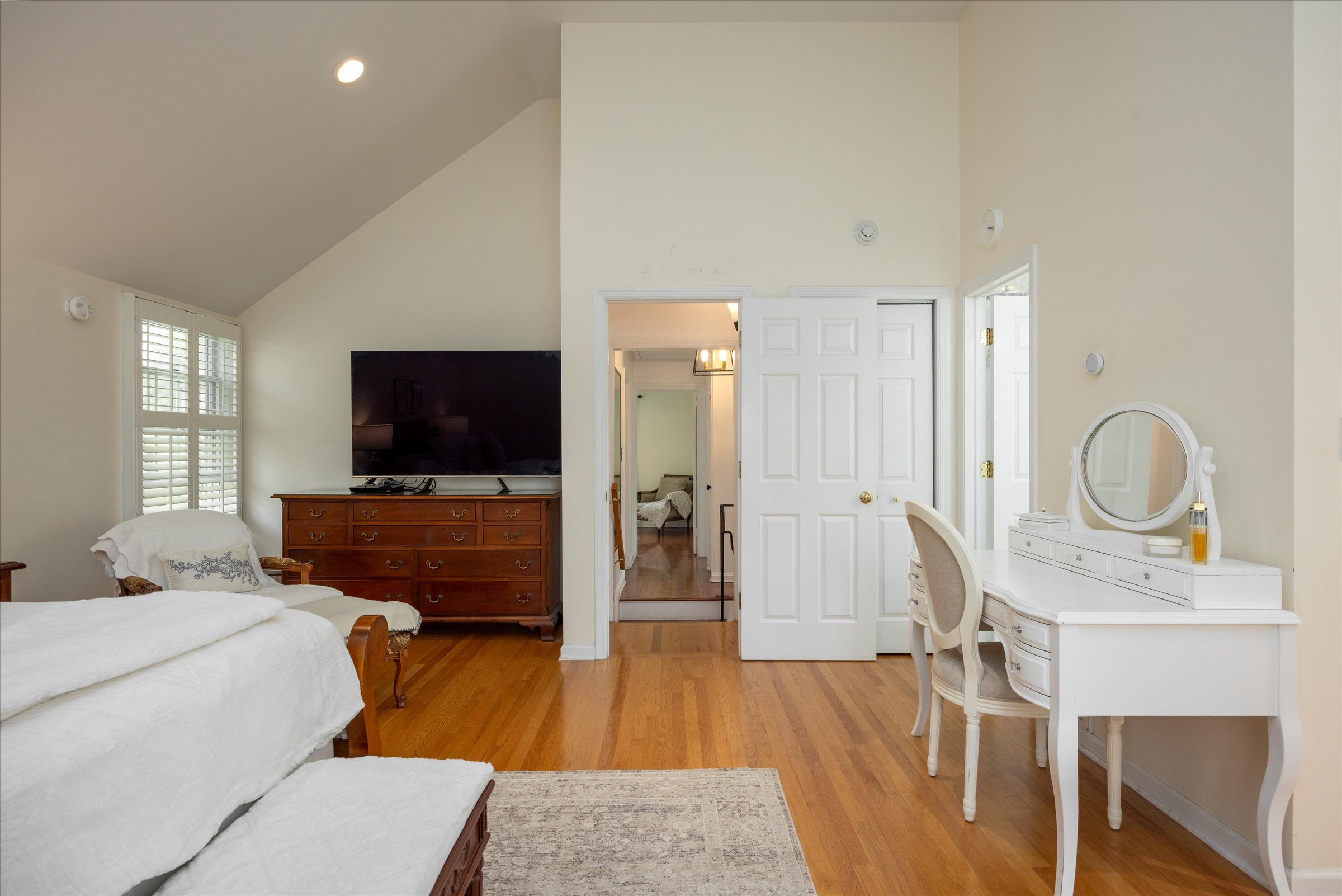 22 Deerfield Road Short Hills, NJ 07078 - Photo 20 of 31