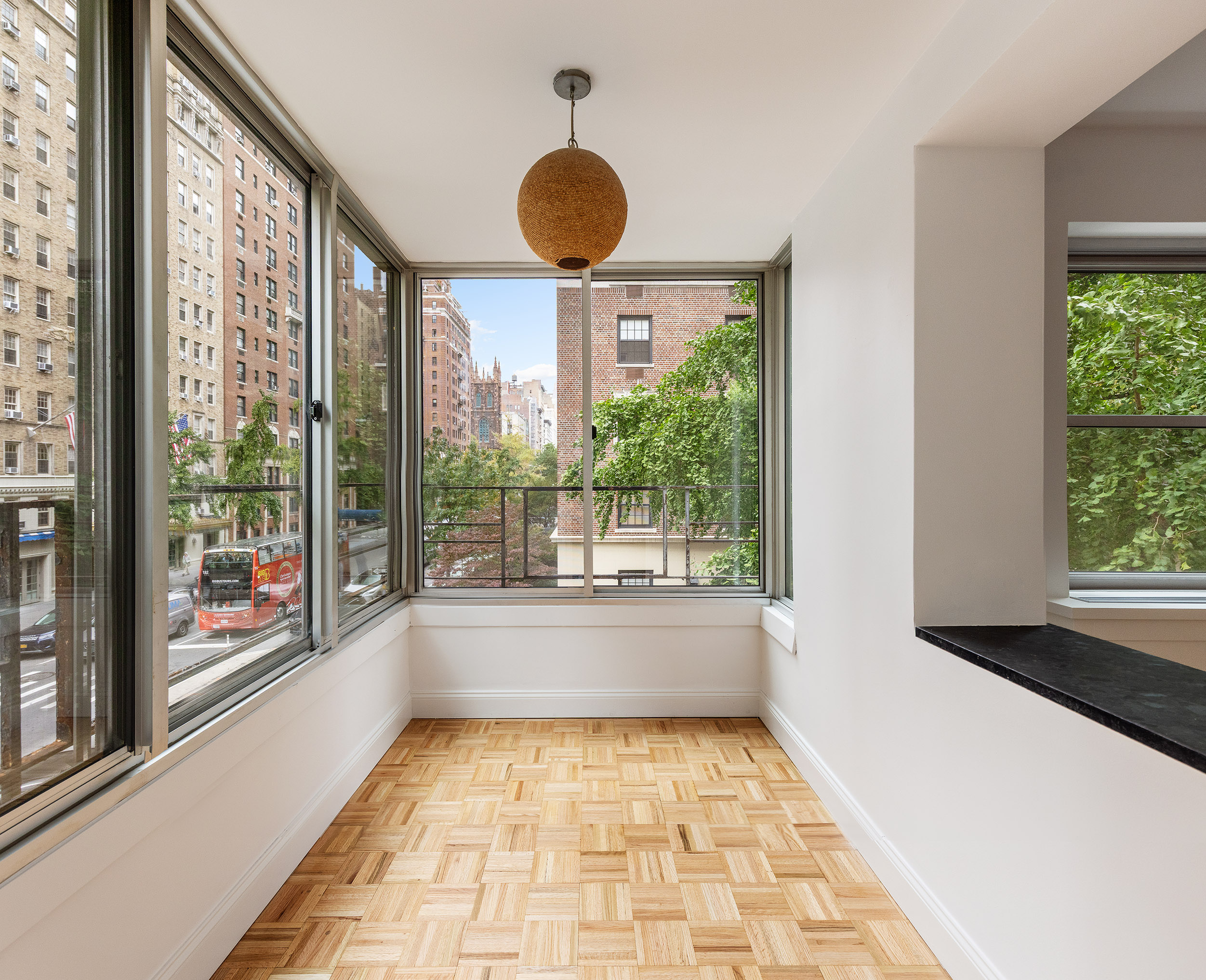 11 5th Avenue, Unit 3O Manhattan, NY 10003 - Photo 7 of 16