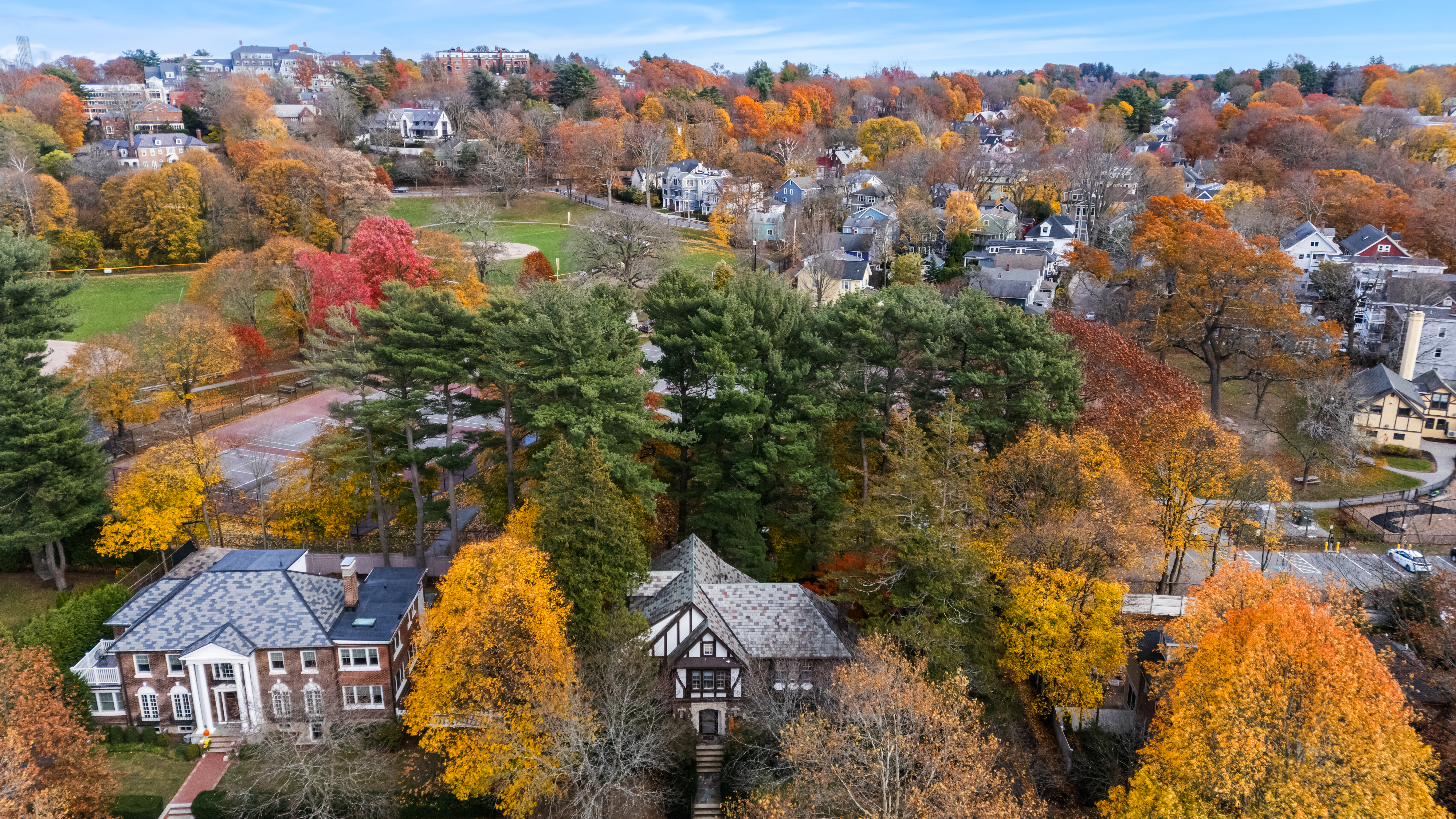 302 Dean Road Brookline, MA 02445 - Photo 14 of 20