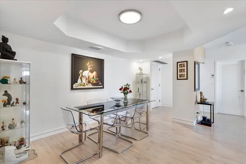 $629,000 | 20191 East Country Club Drive, Unit 1903, Aventura, FL 33180