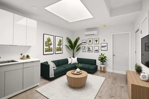 $899,000 | 1042 Hall Place | Foxhurst