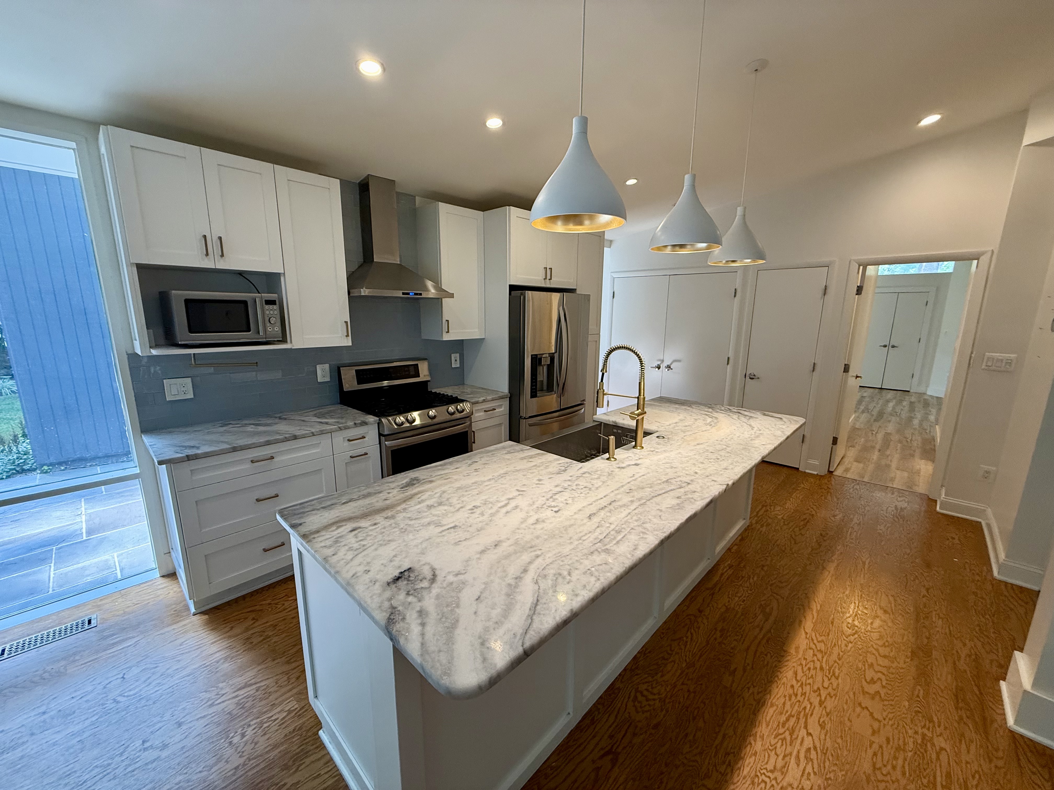 7712 Elba Road Alexandria, VA 22306 - Photo 7 of 21 Gallery Image 7