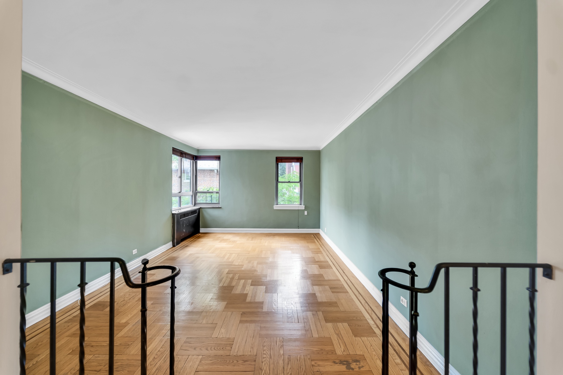 4445 Post Road, Unit 6K Bronx, NY 10471 - Photo 1 of 14