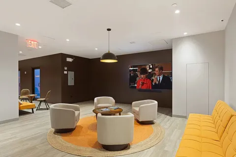 $3,475,000 | 25 Central Park West, Unit 14R | Upper West Side