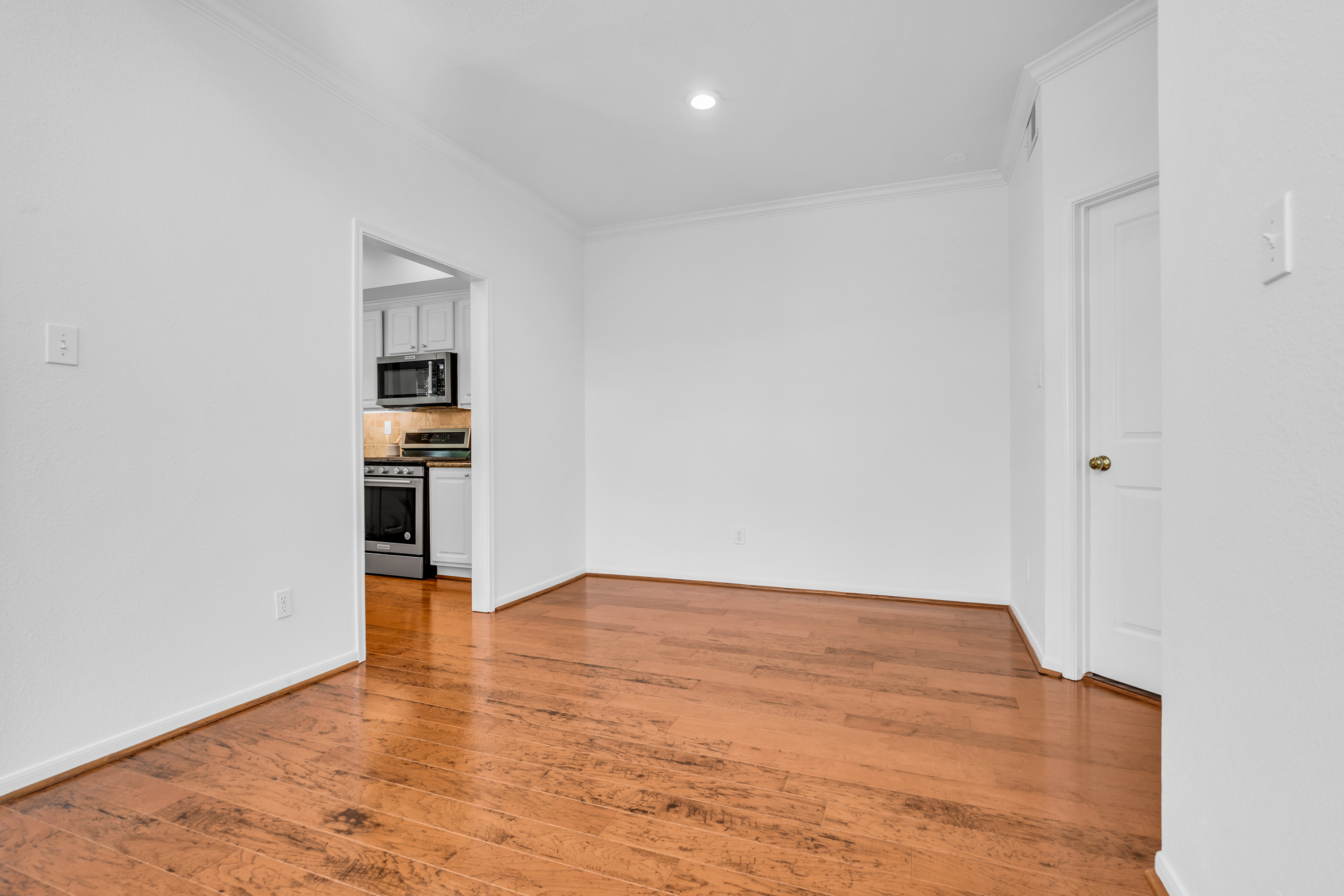 75 Lakeridge Drive Spring, TX 77381 - Photo 9 of 45 Gallery Image 9