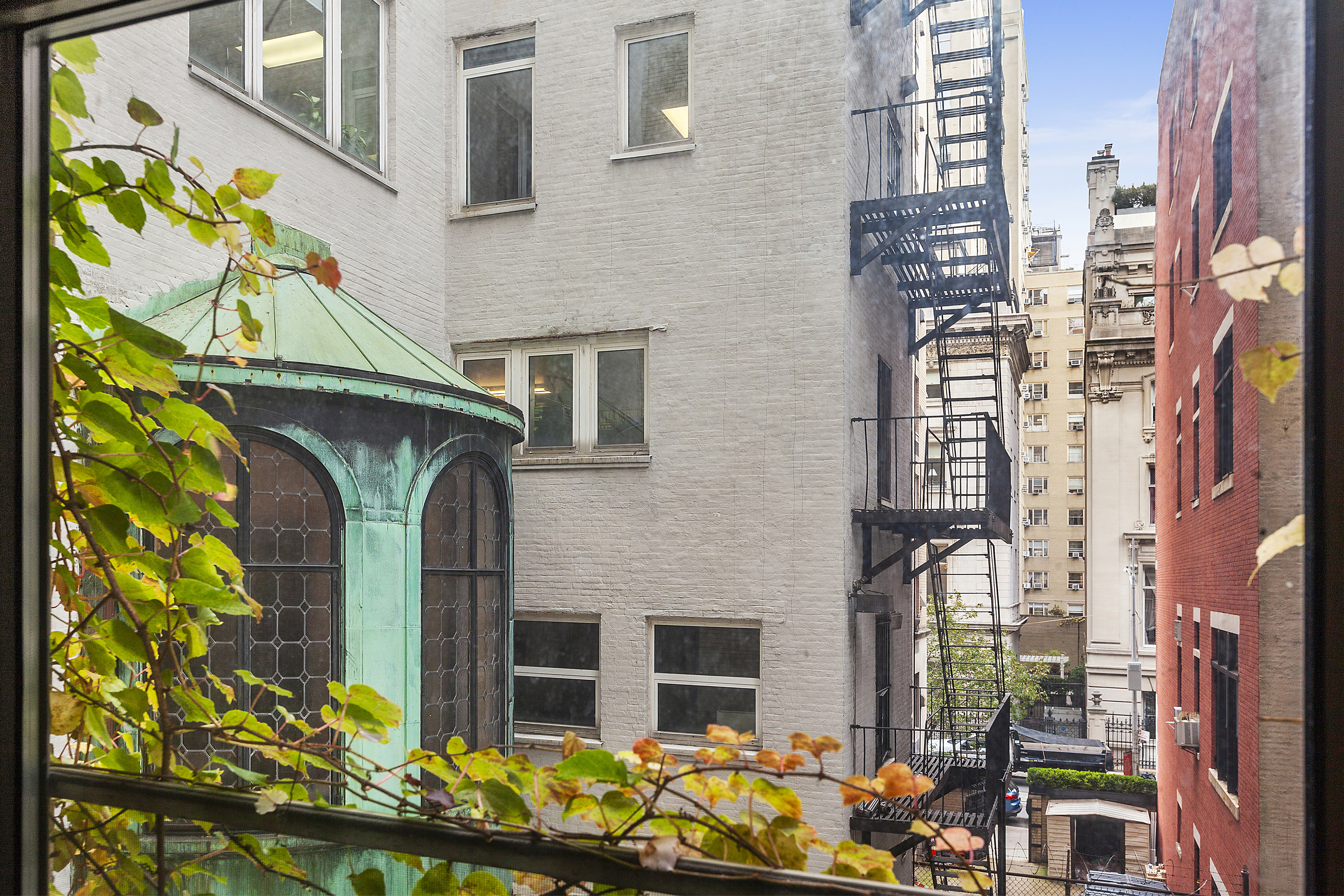 930 5th Avenue, Unit 3H Manhattan, NY 10021 - Photo 8 of 10