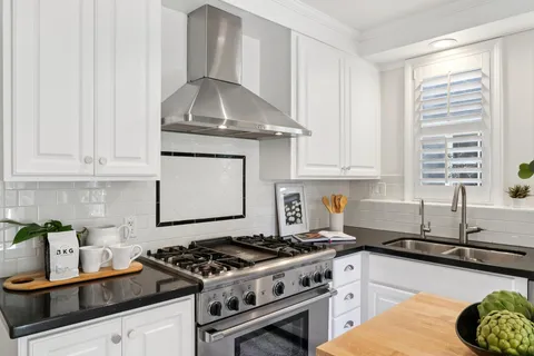 $1,060,000 | Pala Avenue, San Leandro, CA 94577