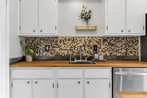 $350,000 | 7605 Woodthrush Drive, Dallas, TX 75230