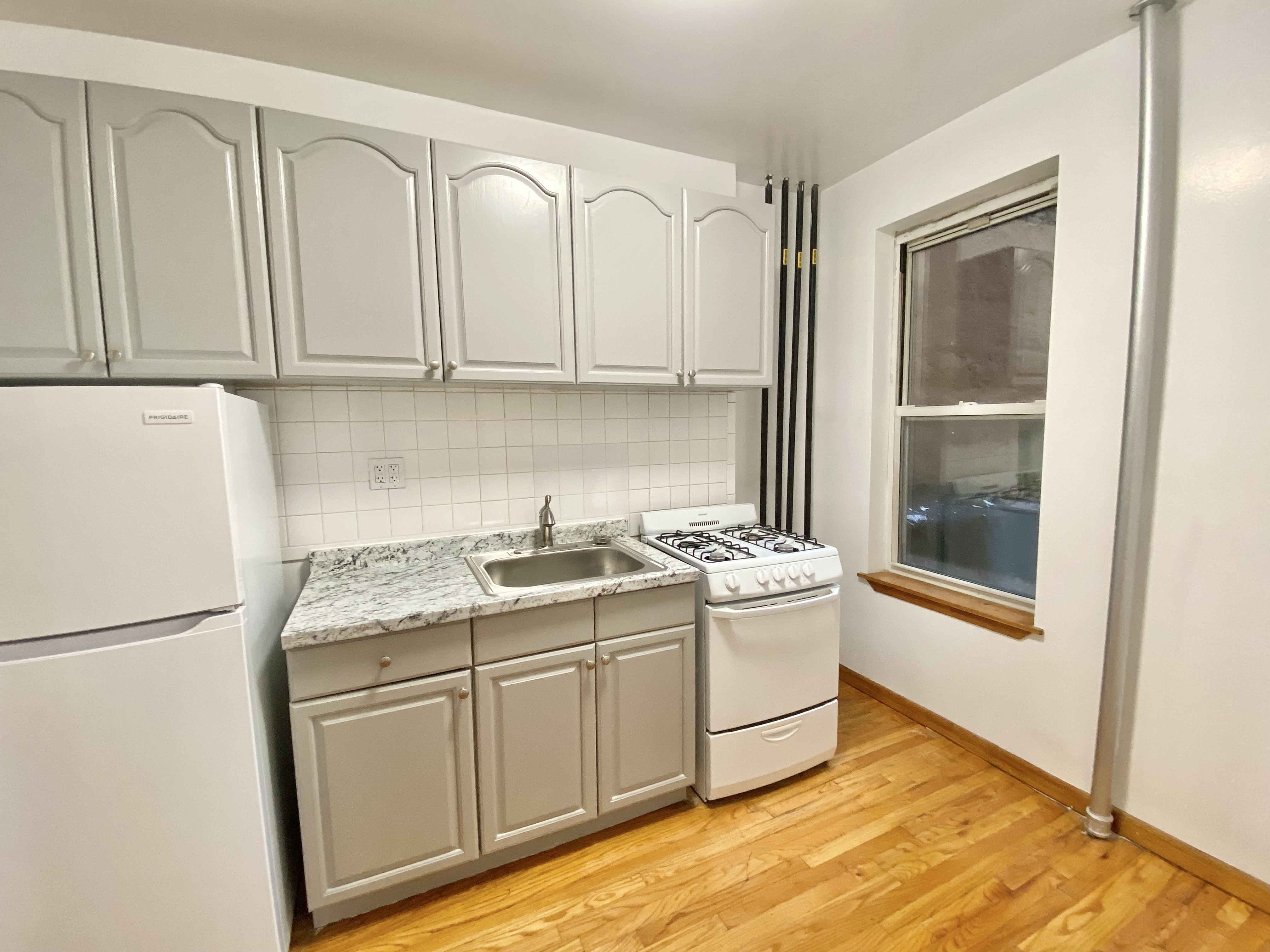 328 East 9th Street, Unit 3 Manhattan, NY 10003 - Photo 3 of 7