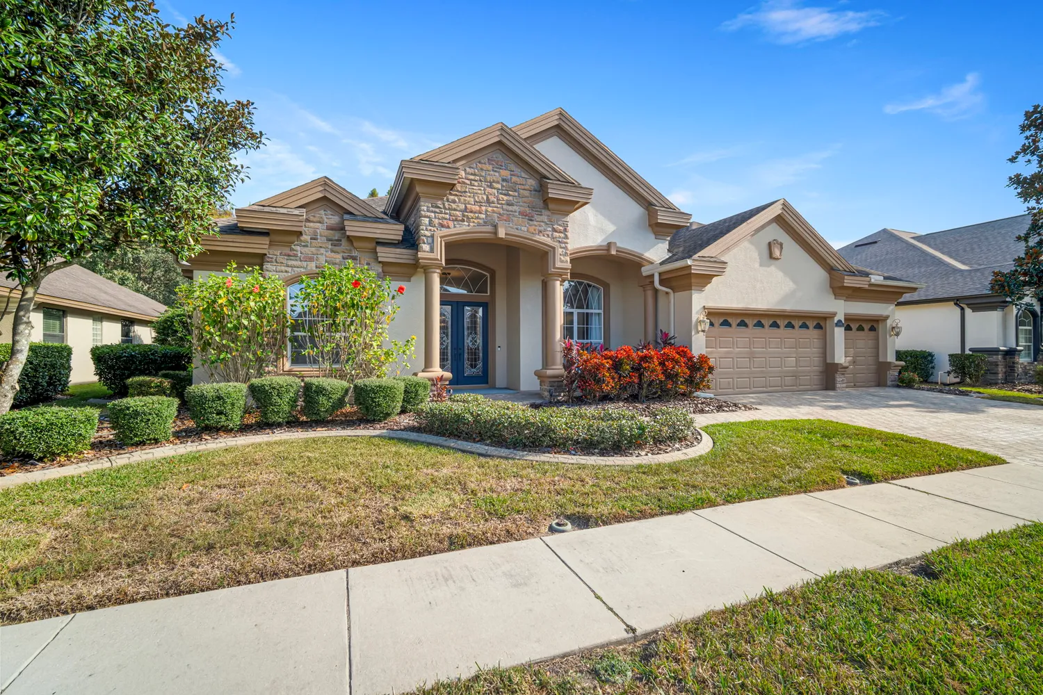 $900,000 | 15035 Wind Whisper Drive, Odessa, FL 33556