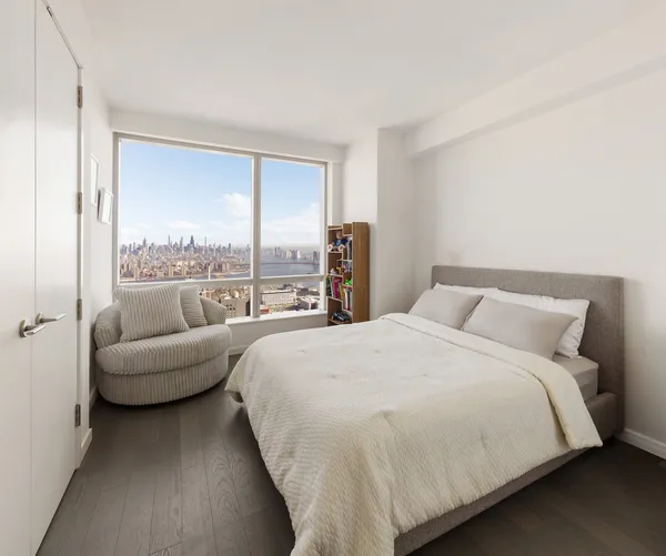 $8,500 | 1 City Point, Unit 57C | Downtown Brooklyn