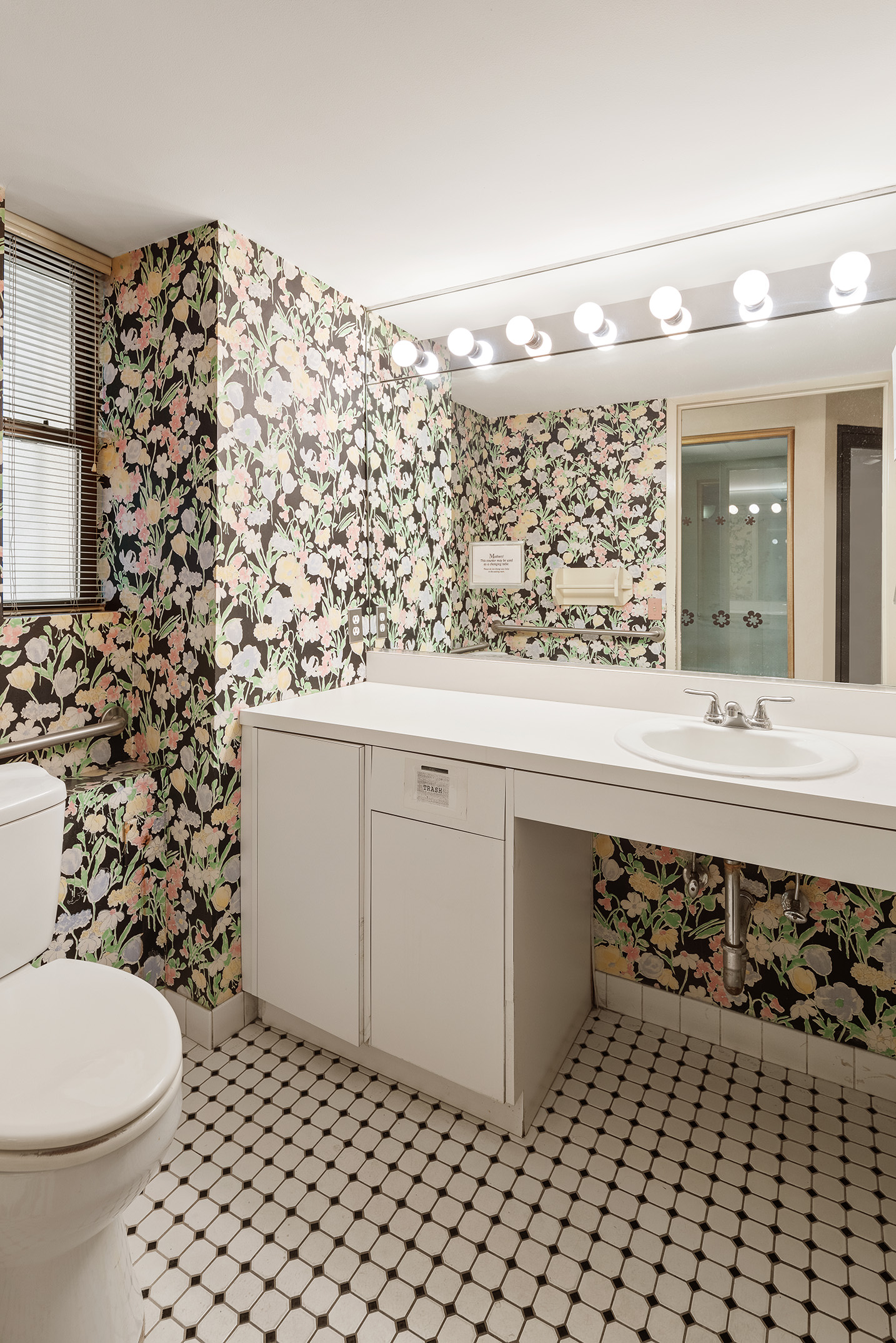 47 East 88th Street Manhattan, NY 10128 - Photo 8 of 11 a bathroom with a sink toilet and shower