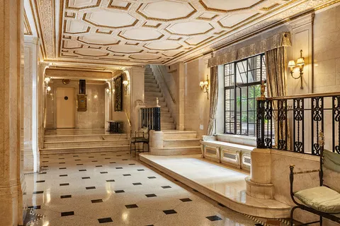 $770,000 | 201 West 89th Street, Unit 1E | Upper West Side
