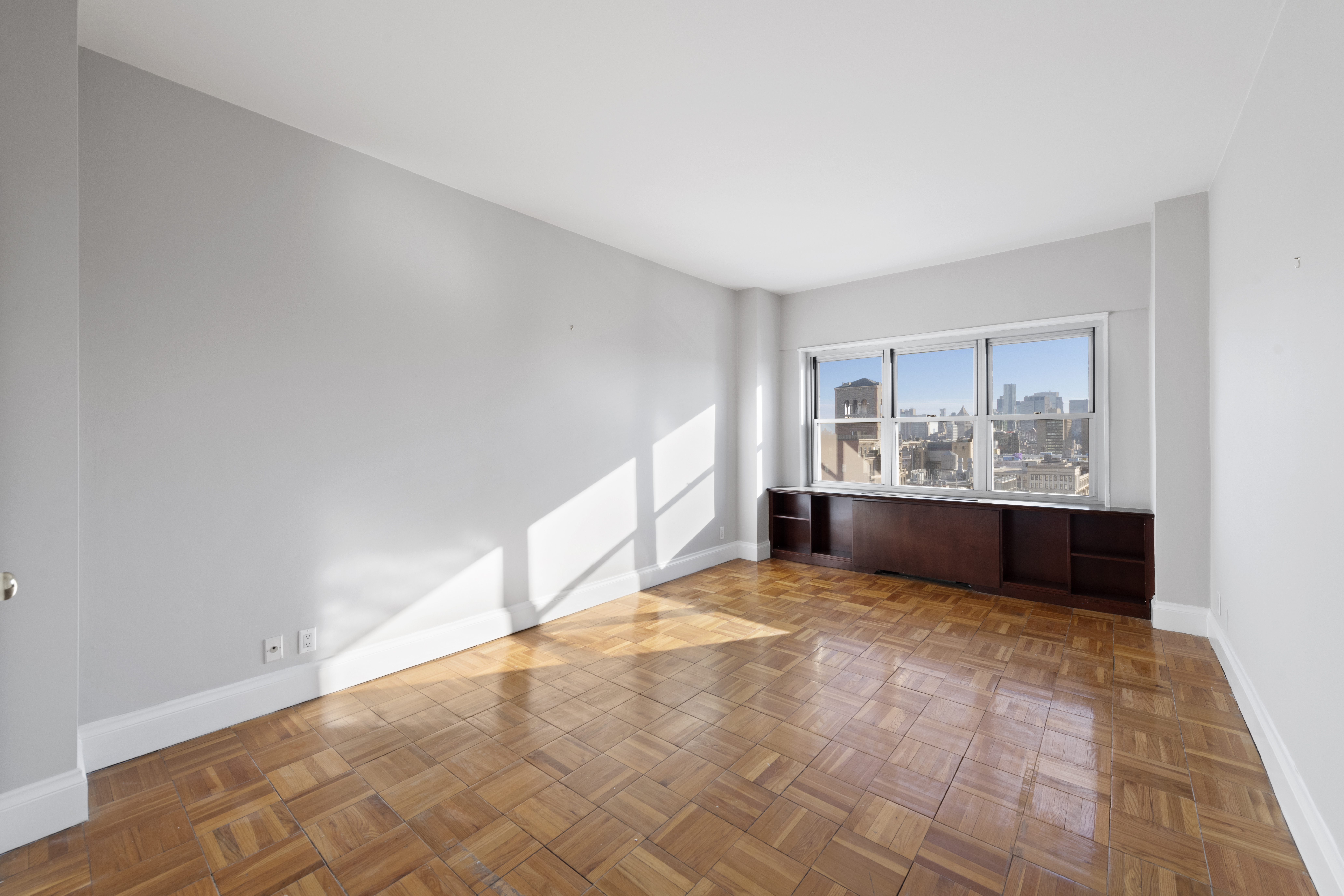20 East 9th Street, Unit 26F Manhattan, NY 10003 - Photo 17 of 42