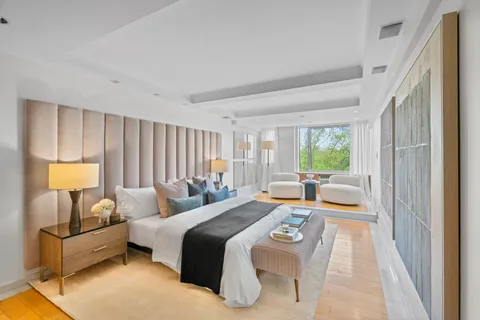 $2,895,000 | 120 Central Park South, Unit 6AB | Central Park South