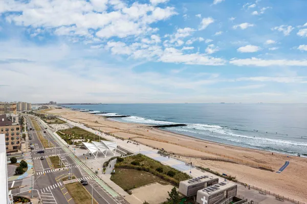 $750,000 | 151 Beach 96th Street, Unit 2B | Rockaway Beach