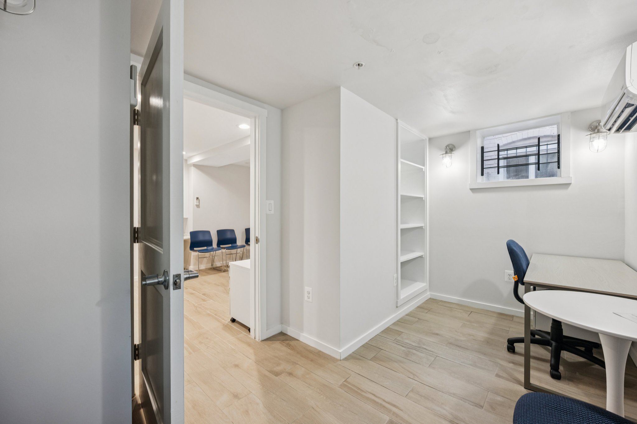 2708 Ontario Road Northwest Washington, DC 20009 - Photo 32 of 38