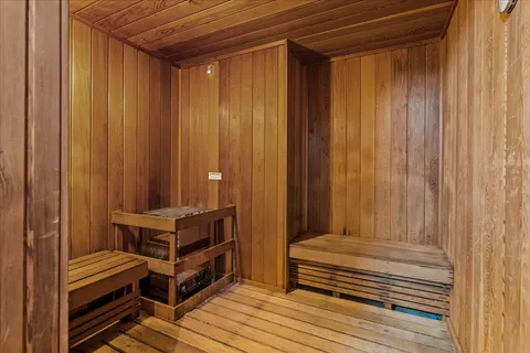 $330,000 | 151 Southeast 1st Street, Unit 3107, Miami, FL 33131