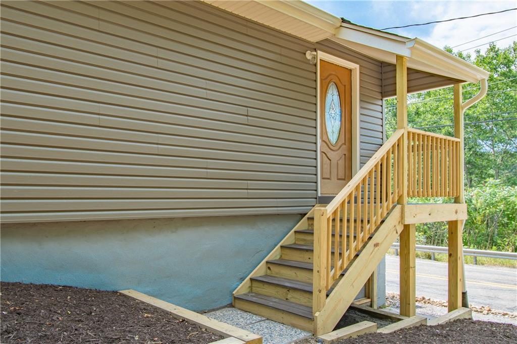 518 State Route Tarentum, PA 15084 - Photo 3 of 25