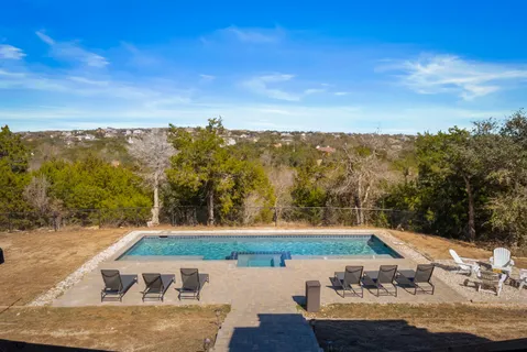 $1,375,000 | 10512 Lake Park Drive, Dripping Springs, TX 78620