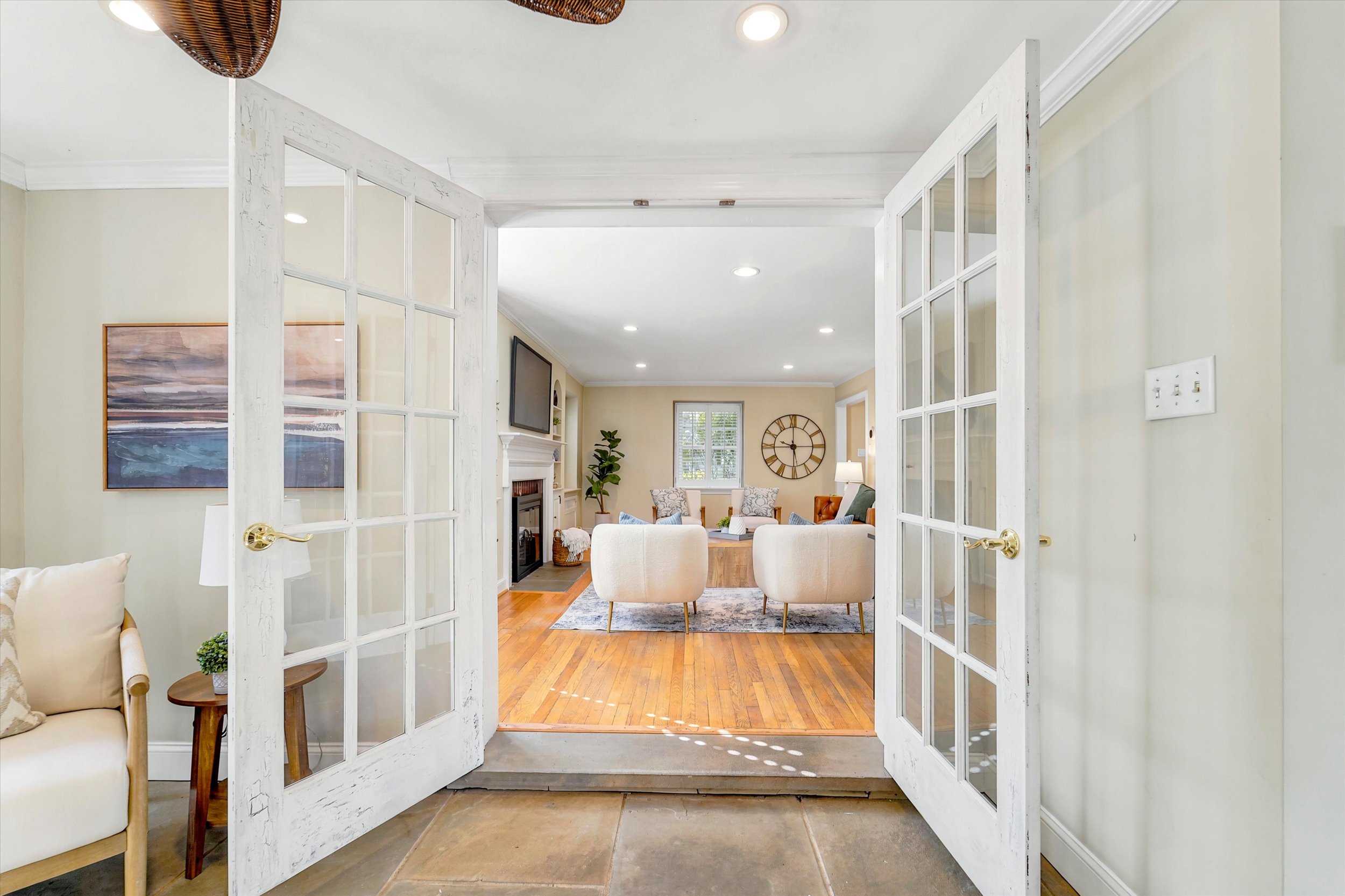 570 Strathmore Road Havertown, PA 19083 - Photo 15 of 33