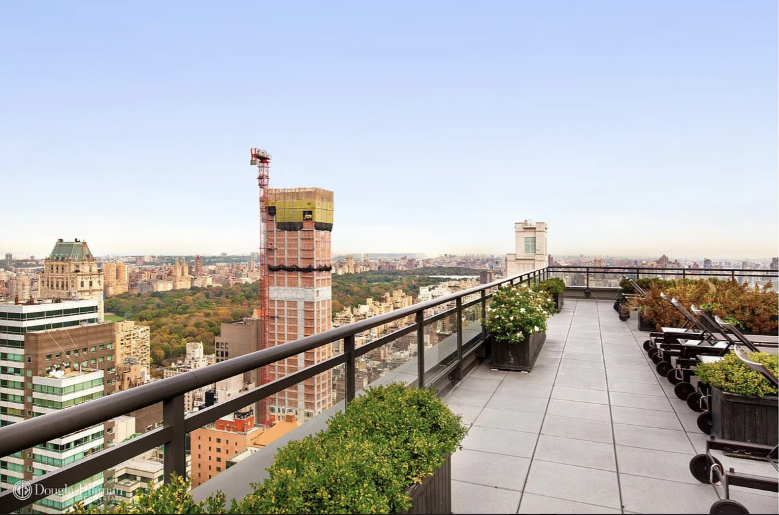 117 East 57th Street, Unit 48G Manhattan, NY 10022 - Photo 9 of 13 a view of terrace with city view