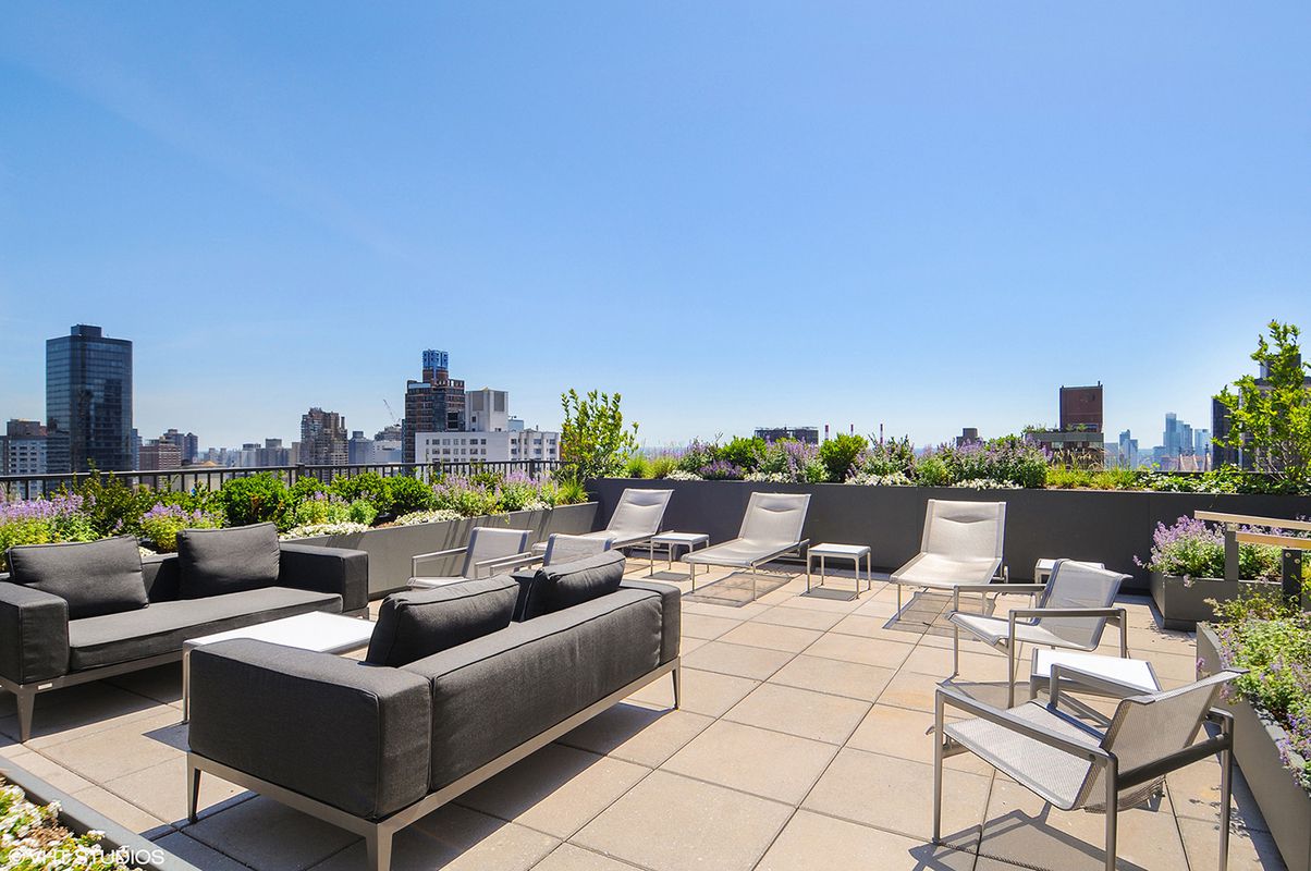 200 East 62nd Street, Unit 5A Manhattan, NY 10065 - Photo 24 of 25 a view of a terrace with furniture