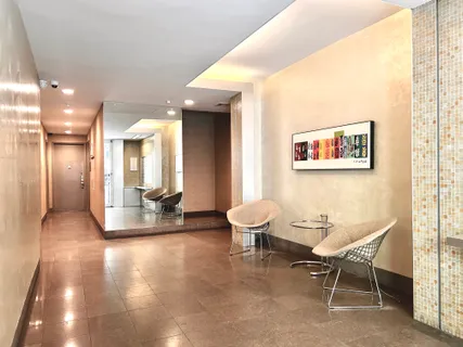 $565,000 | 50 King Street, Unit 9A | Hudson Square