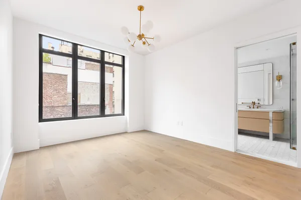 $19,000 | 2505 Broadway, Unit 6A | Upper West Side