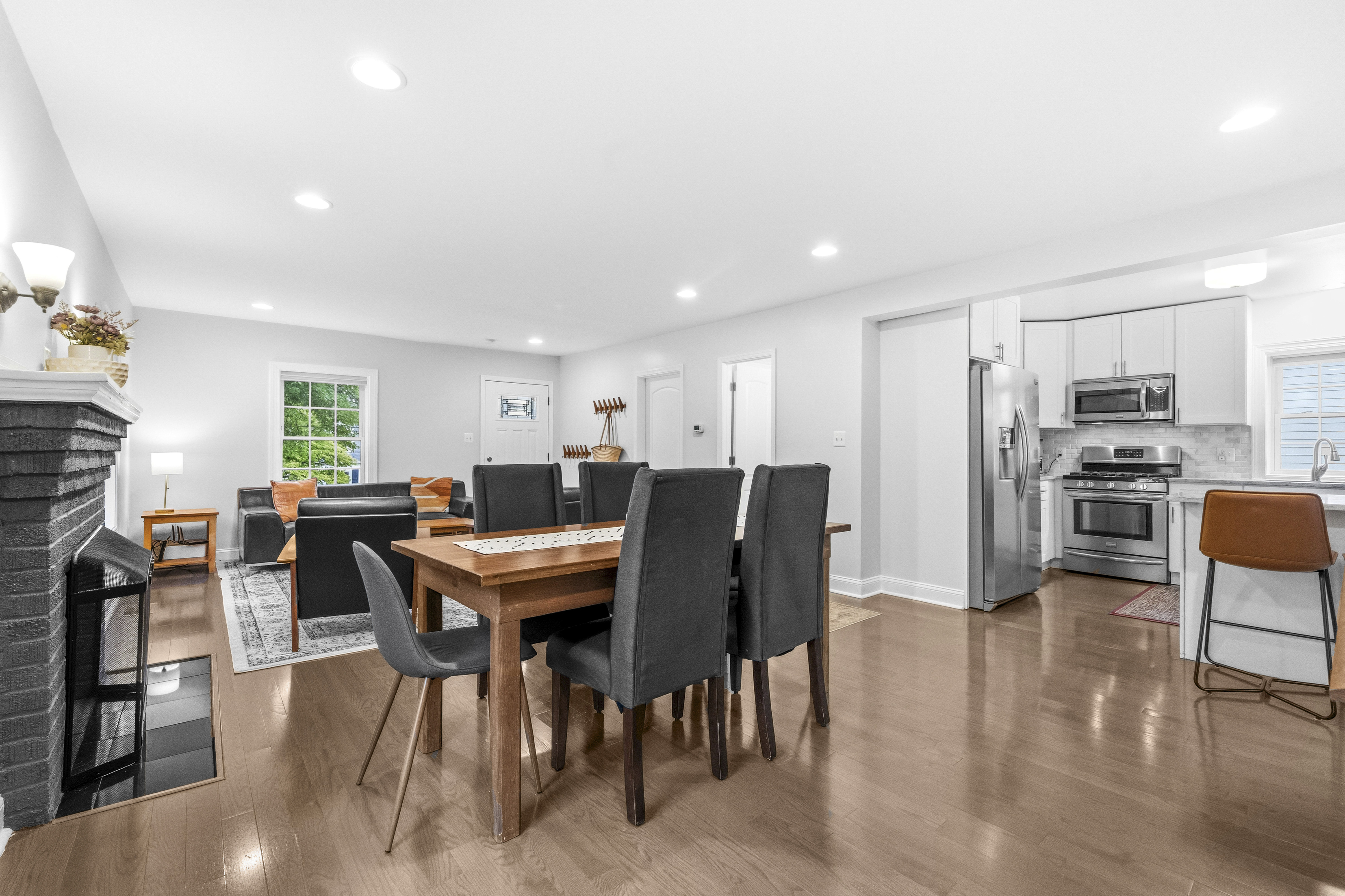 10212 Grant Avenue Silver Spring, MD 20910 - Photo 12 of 26
