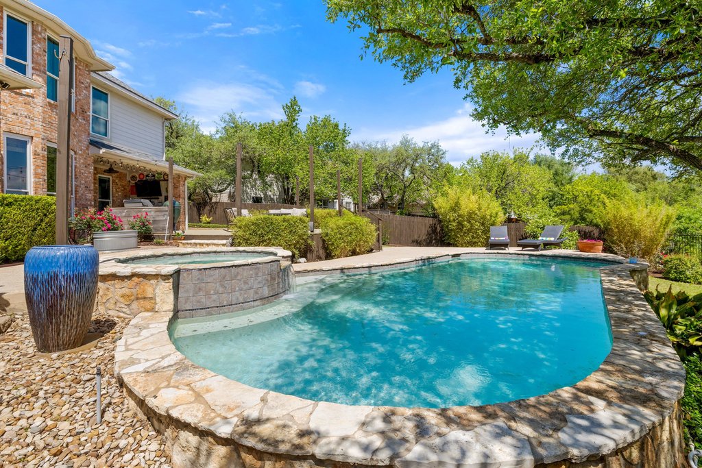 12424 Fairfax Ridge Place Austin, TX 78738 - Photo 30 of 40