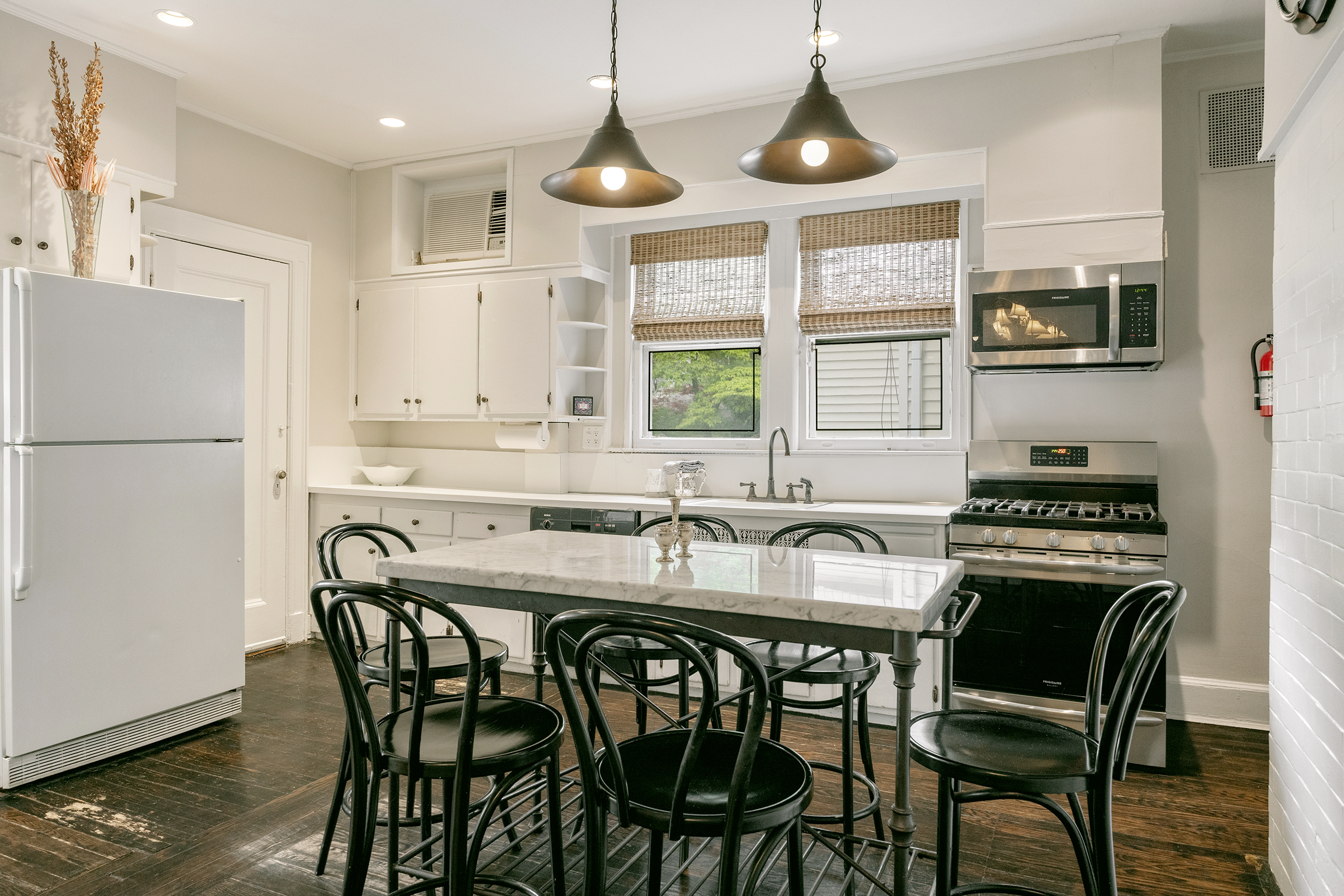 744 Rugby Road Brooklyn, NY 11230 - Photo 4 of 12