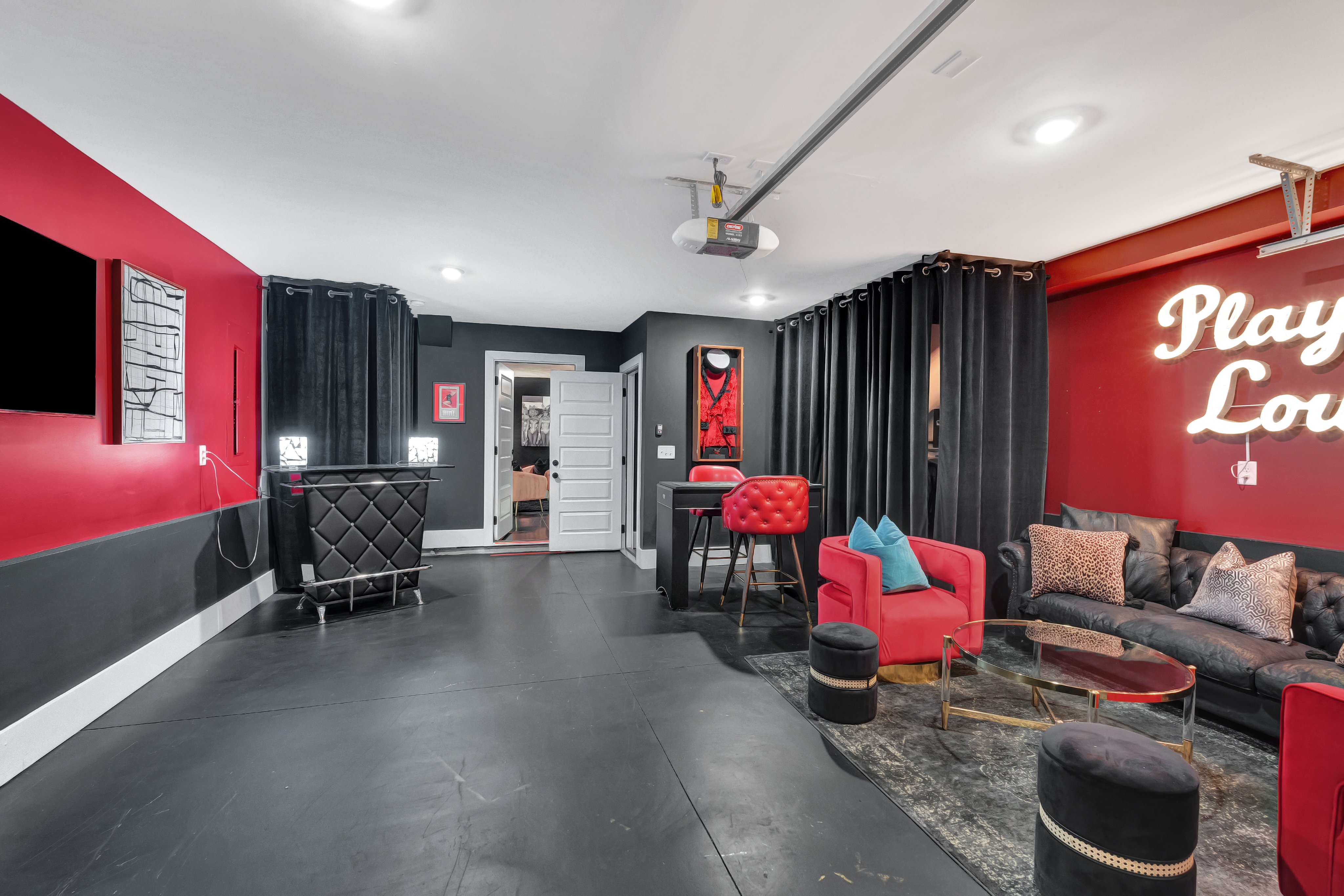 1203 Brick Church Pike Nashville, TN 37207 - Photo 41 of 44 a living room with furniture and a flat screen tv