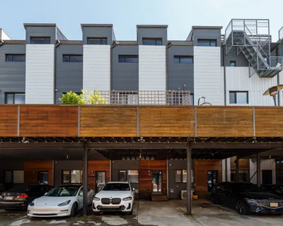$1,199,999 | 227 West George Street, Philadelphia, PA 19123