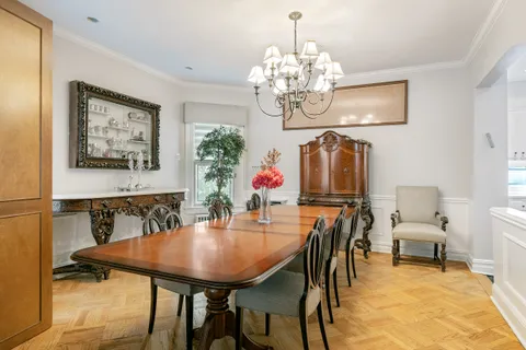 $1,699,000 | 744 Rugby Road | West Midwood