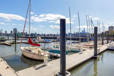 $725,000 | 110 Washington Street, Unit 6, Hoboken, NJ 07030