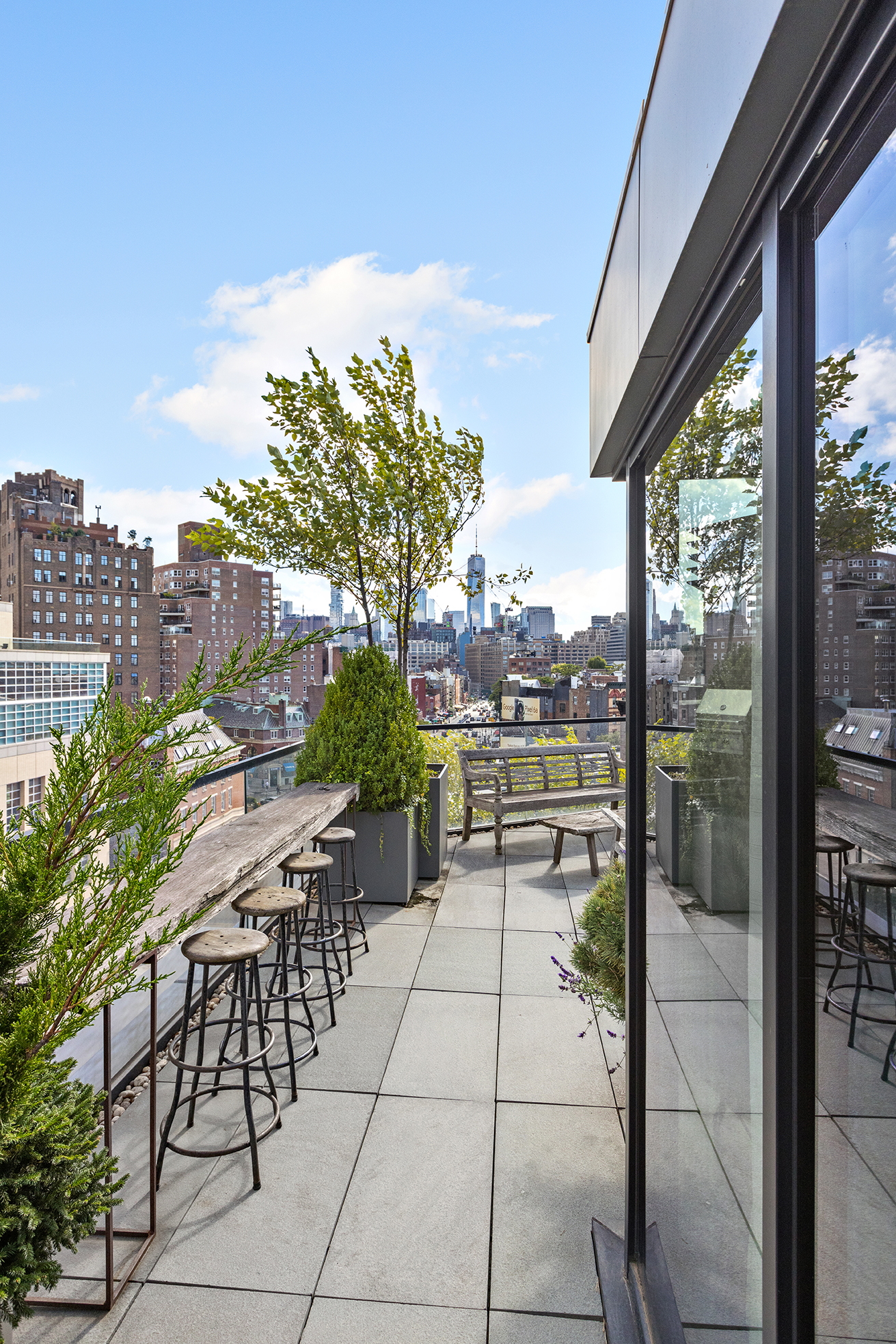 175 West 10th Street, Unit PH Manhattan, NY 10014 - Photo 27 of 31