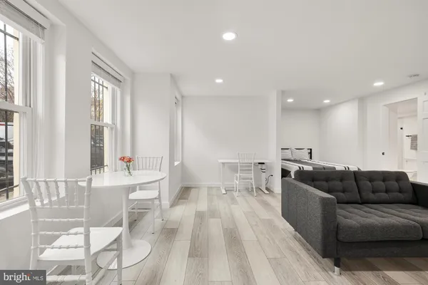 $2,175 | 1821 19th Street Northwest, Unit 2, Washington, DC 20009