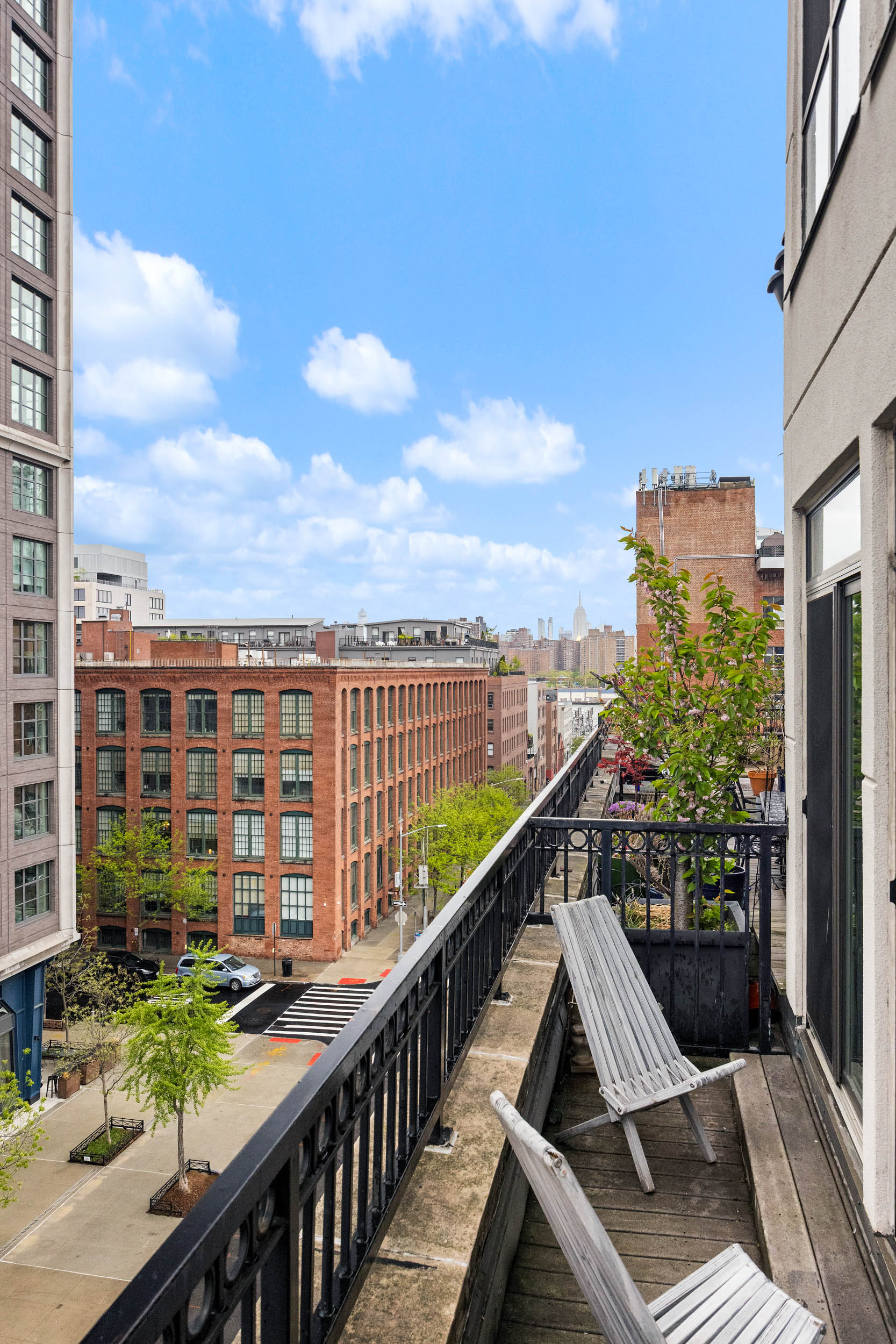 79 Bridge Street, Unit 5A Brooklyn, NY 11201 - Photo 11 of 12