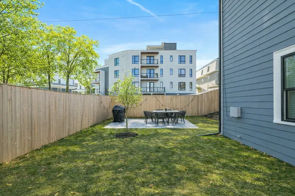 Contact Agent | 17 Akron Street, Unit 2, Boston, MA 02119