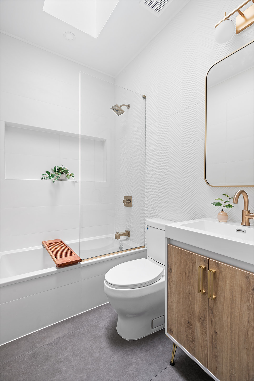 684 Monroe Street Brooklyn, NY 11221 - Photo 14 of 17