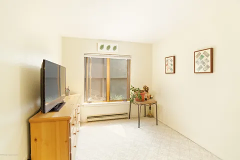 $925,000 | 100 Midland Avenue, Unit 108, Basalt, CO 81621