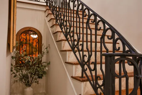 Contact Agent | North Gary Glen Circle, The Woodlands, TX 77382