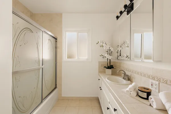 $1,195,000 | 7350 West 91st Street, Los Angeles, CA 90045