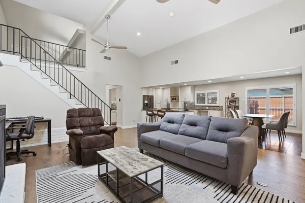 $425,000 | 11411 Park Central Place, Dallas, TX 75230
