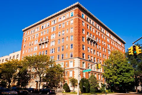$675,000 | 416 Ocean Avenue, Unit 62 | Prospect Park South