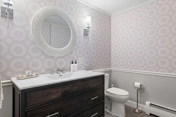 $2,150,000 | 20 Briarfield Road, Barrington, RI 02806