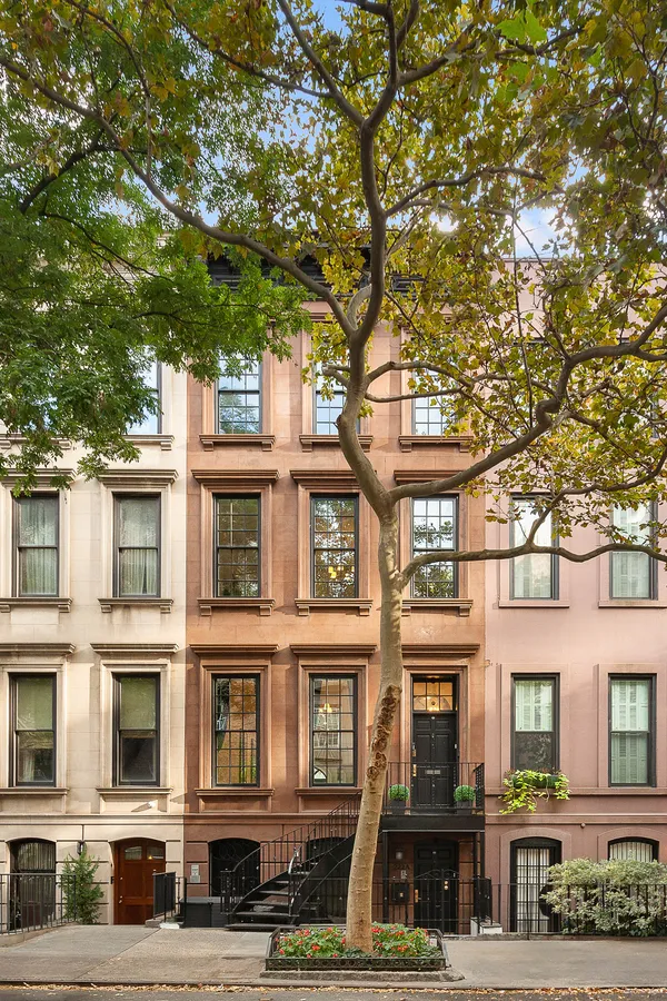 $70,000 | 222 East 61st Street | Lenox Hill