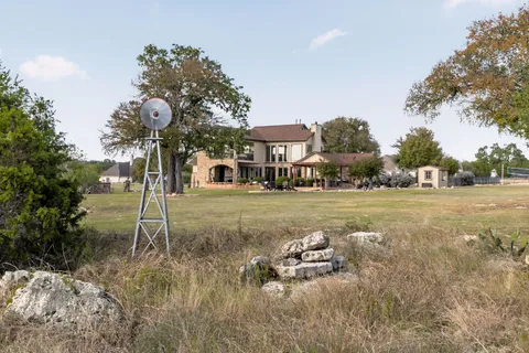$1,285,000 | 309 Hacienda Place, Dripping Springs, TX 78620