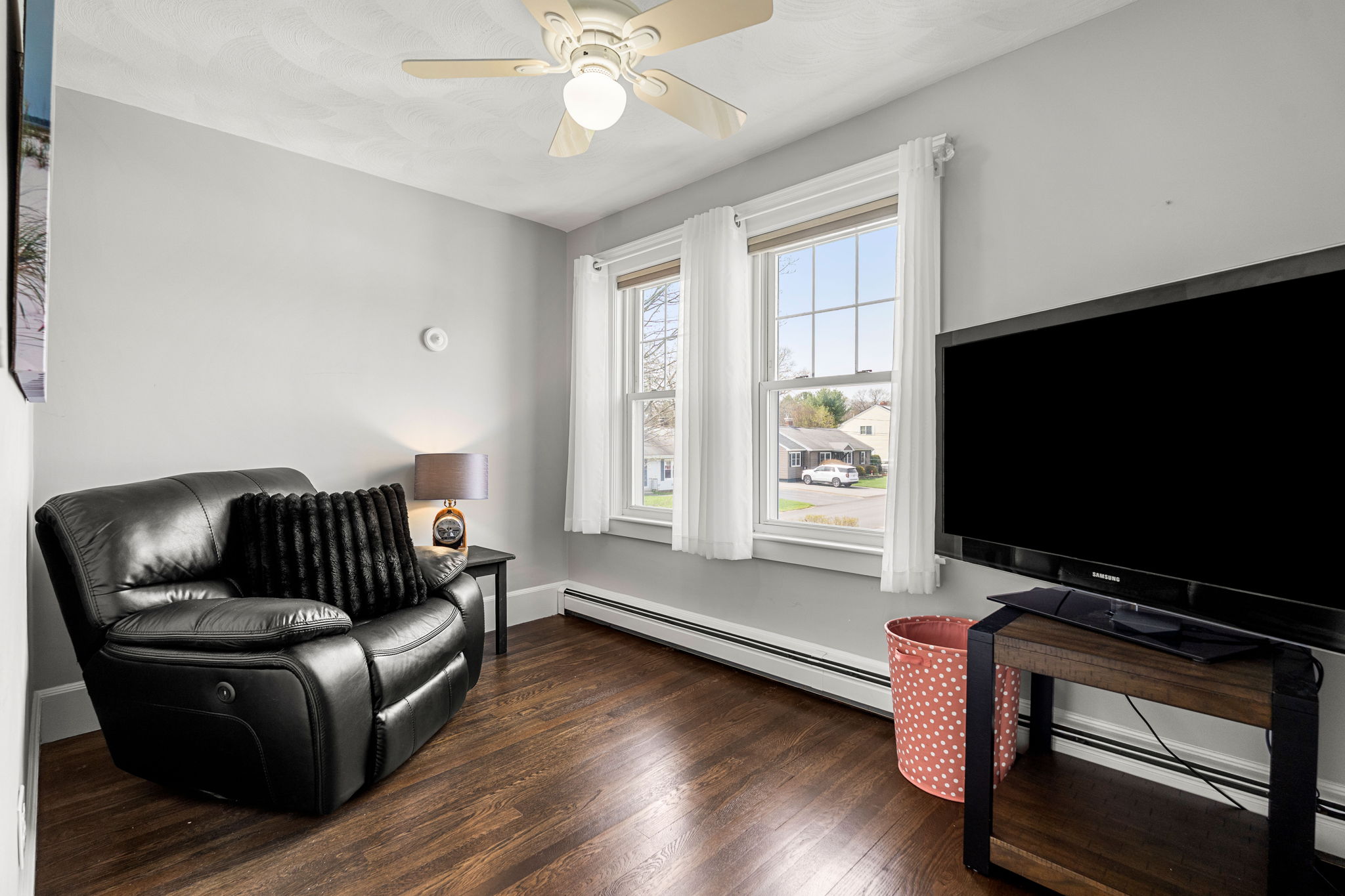 134 Dalton Road Chelmsford, MA 01824 - Photo 19 of 38